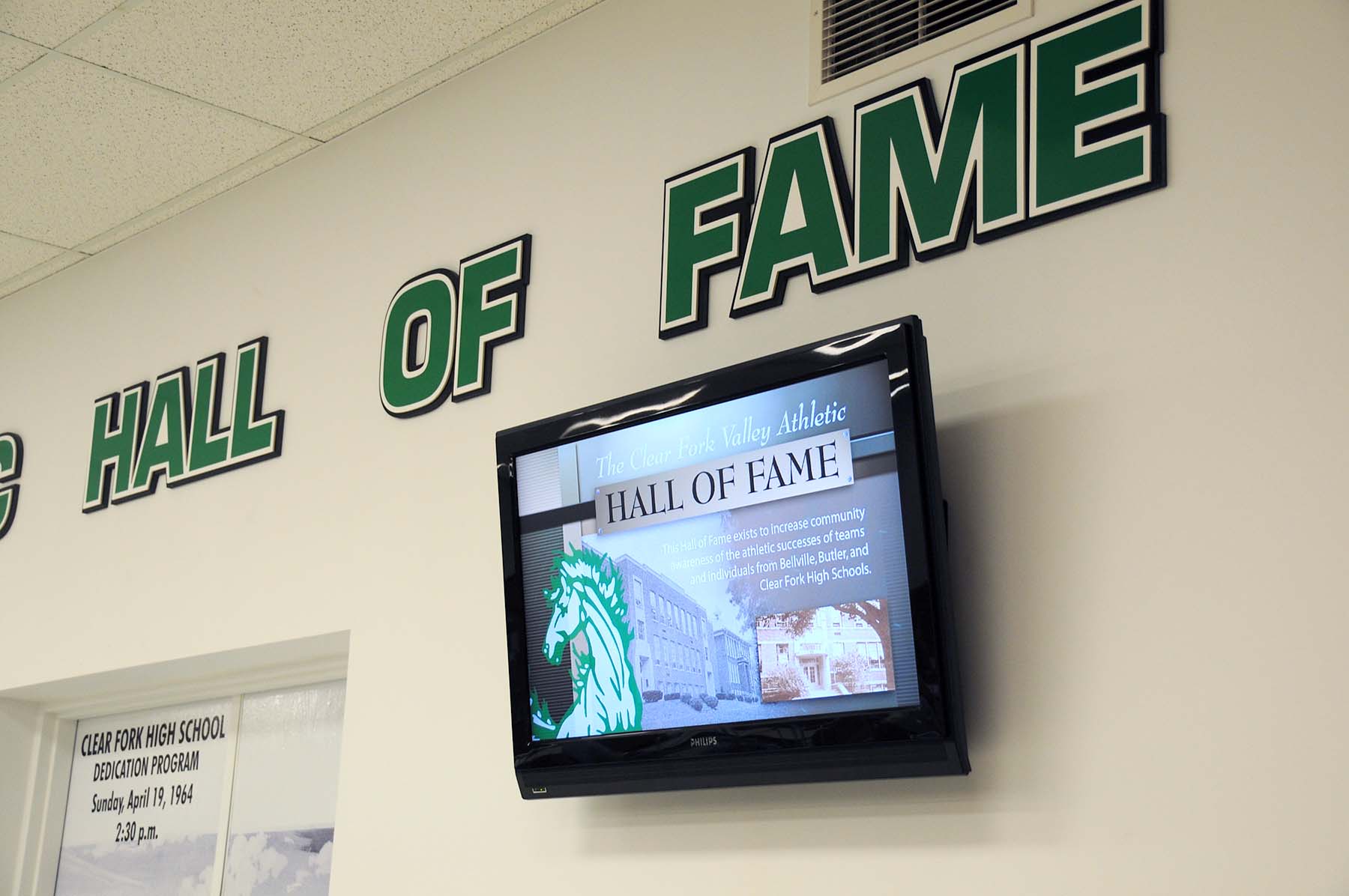 Clear Fork Schools  Retriever Digital Signage